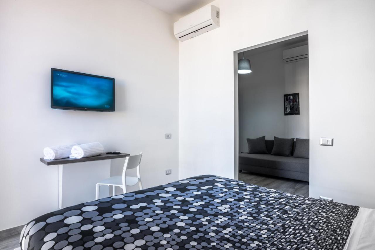 Solarium Al Duomo Rooms By Wonderful Italy Naples Exterior photo